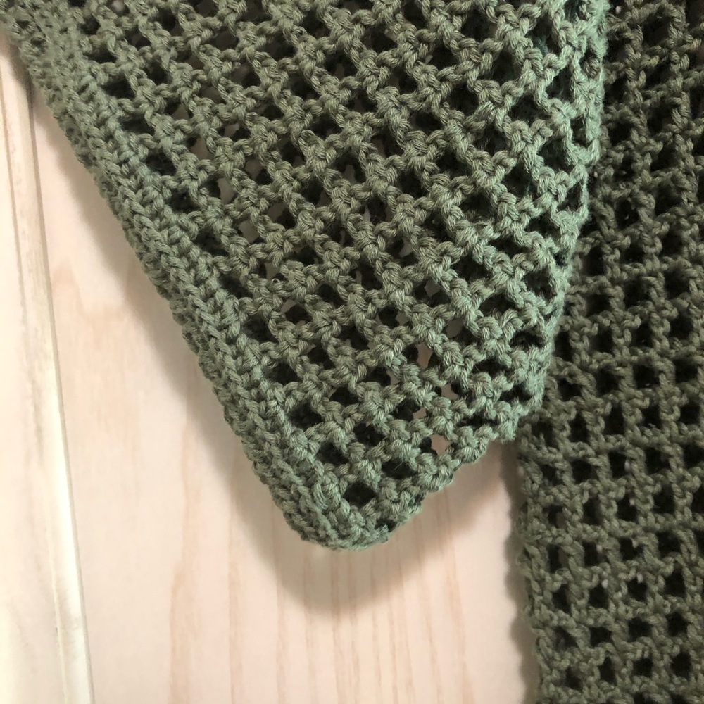Handmade Crochet Topaz Tee in Olive Rayon/Cotton - Picture 3 of 7